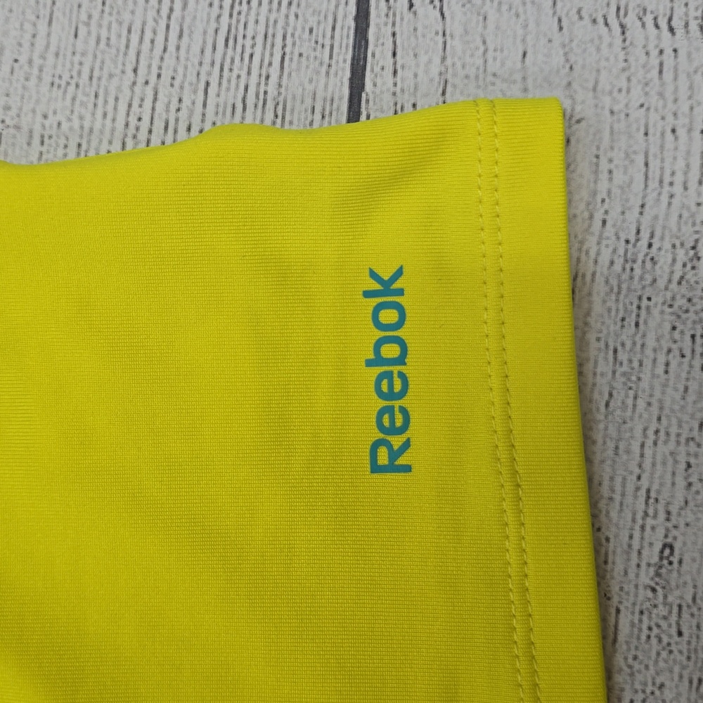 EUC Reebok Size Xl Top - Picture 2 of 4